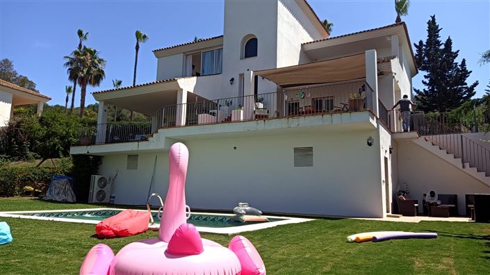 Image No.1-5 Bed Villa for sale