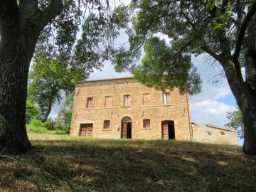 1 - Tolentino, Maison de campagne