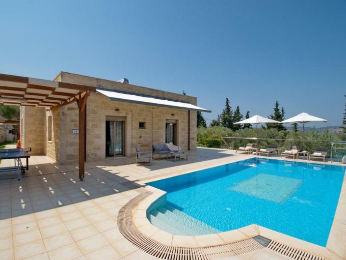 Image No.1-2 Bed Villa for sale