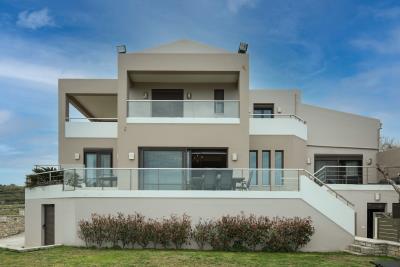 Villa-For-Sale-In-Kissamos-Chania-DSC_6480