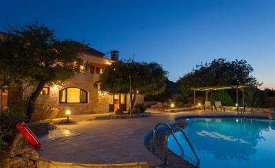 05-Villa-Prinolithos-pool-terrace-and-ground-floor-apartment-at-dusk