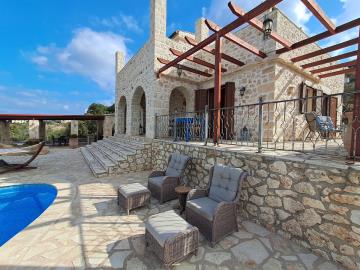 Stone-Villa-for-sale-in-Kambpia-20241025_110405