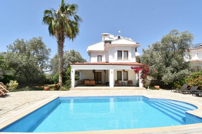 Image No.1-4 Bed Villa for sale