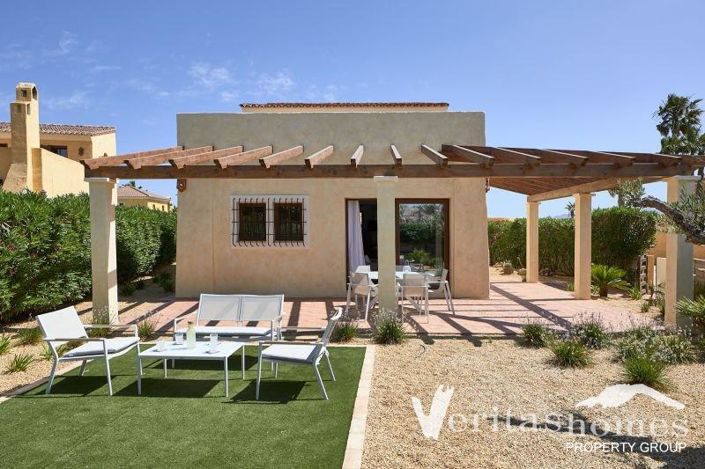 Image No.1-3 Bed Villa for sale