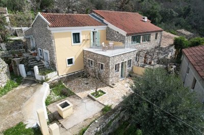 elxis-at-home-in-greece-terra-petra-home-corf