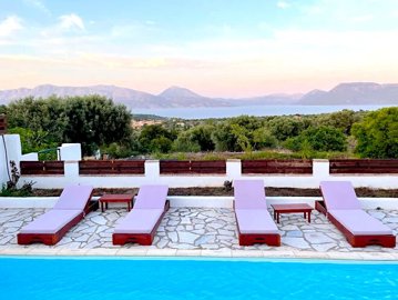 elxis-at-home-in-greecevilla-meganisi8-1