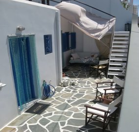 elxis-at-home-in-greece-house-in-kythnos10-to