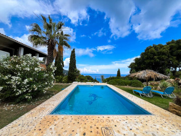 elxis-at-home-in-greece-villa-in-porto-zorro-