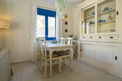 elxis-at-home-in-greece-villa-in-pigi16