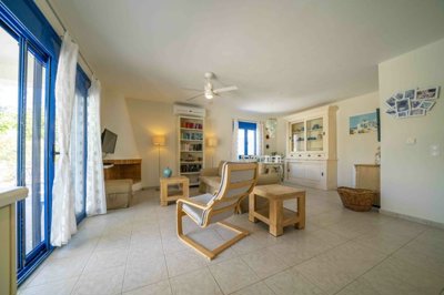 elxis-at-home-in-greece-villa-in-pigi11