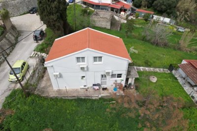 elxis-at-home-in-greece-lefkimmi-village-home