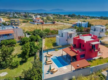 elxis-at-home-in-greecebright-villa-gennadi12