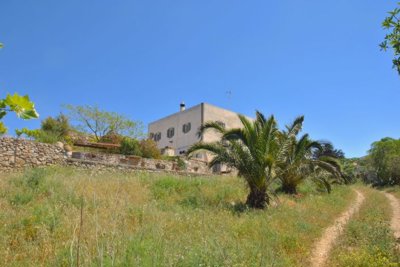 elxis-at-home-in-greece-kythera-country-house