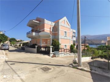 1 - Argostoli, House