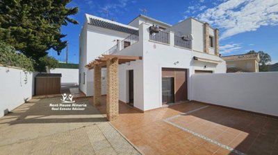 Next House Almeria most sold property