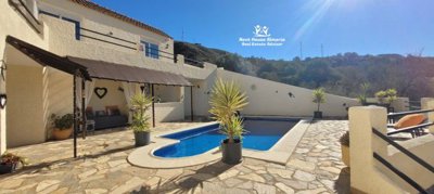 Next House Almeria most sold property