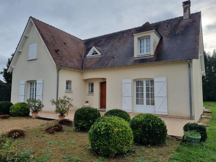 Image No.1-Villa / Détaché de 5 chambres à vendre à Mehun-sur-Yèvre