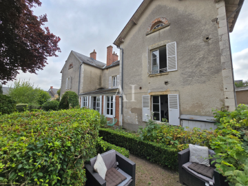 1 - Les Aix-d'Angillon, House