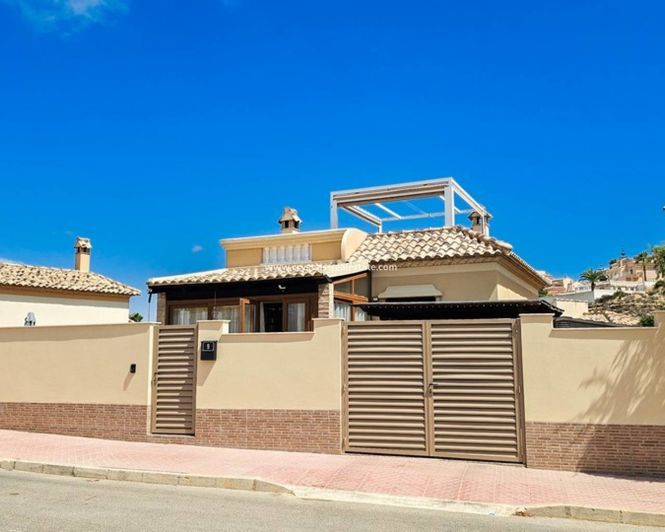 Image No.1-3 Bed Villa for sale