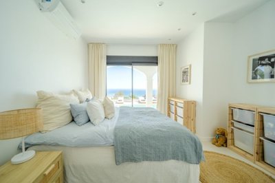 Indoor - bedroom 1