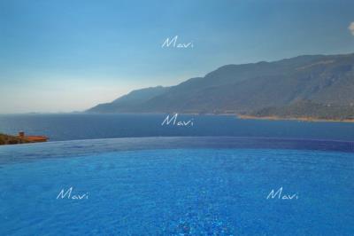 MAVI-REAL-ESTATE-Modern-Luxury-Villas-and-Apartments-and-Villas-for-Sale-in-Kas-Antalya