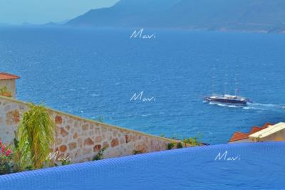 MAVI-REAL-ESTATE-Modern-Luxury-Villas-and-Apartments-and-Villas-for-Sale-in-Kas-Antalya_9