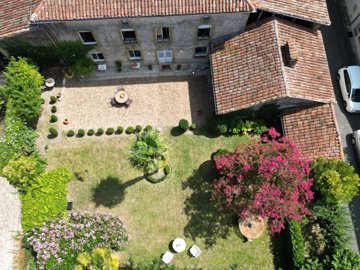 1 - Boulogne-sur-Gesse, Townhouse