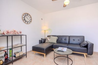 Fantastic 1 bedroom bungalow with a communal pool in Playa Blanca