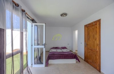 Fantastic triplex with coastal views in San Bartolomé