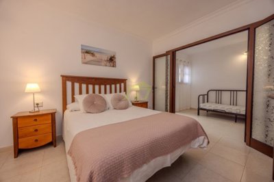 Ground floor apartment just 50m from the beach in Puerto del Carmen