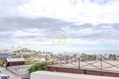 Ground floor apartment with sea and mountain views in Puerto del Carmen