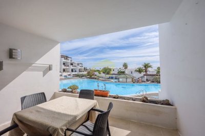 Fully refurbished one bedroom apartment on Playa Bastian