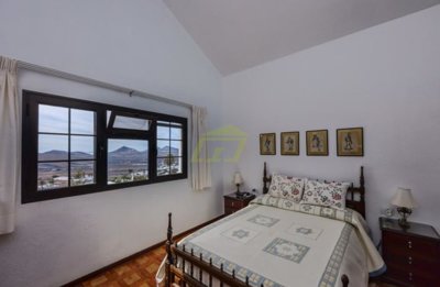 4 bedroom villa with amazing views in Nazaret