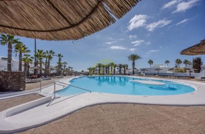 Newly renovated frontline apartment with great views in Costa Teguise