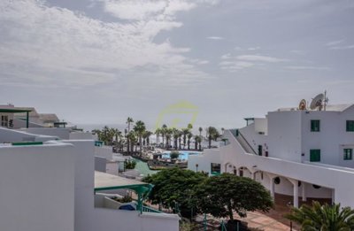 Newly renovated frontline apartment with great views in Costa Teguise