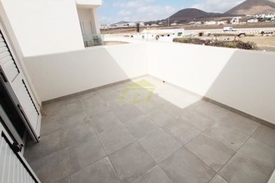 Stunning 3 bedroom 3 bathroom terraced Duplex in Tias