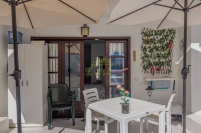 Ground floor studio with communal pool in Puerto del Carmen