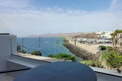 1 bedroom sea view apartment in Puerto del Carmen