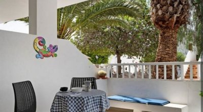 Spacious 1 bedroom apartment in Teguisol Complex Costa Teguise