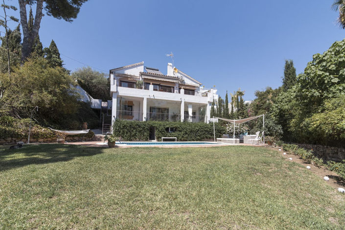 Image No.1-4 Bed Villa for sale