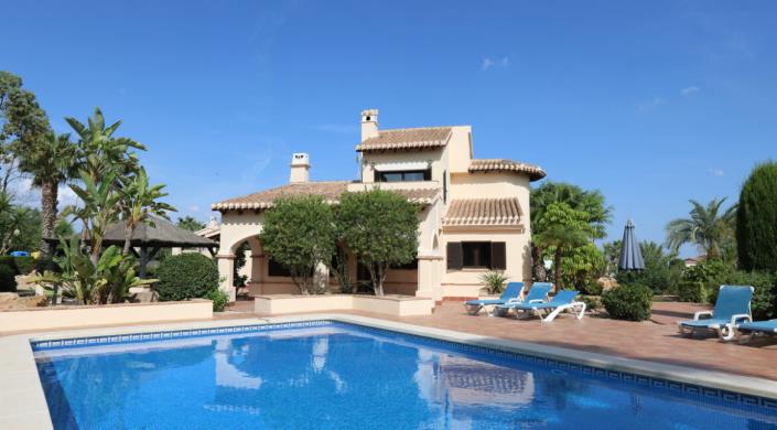 Image No.1-3 Bed Villa / Detached for sale