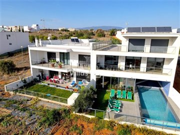 1 - Portimao, House