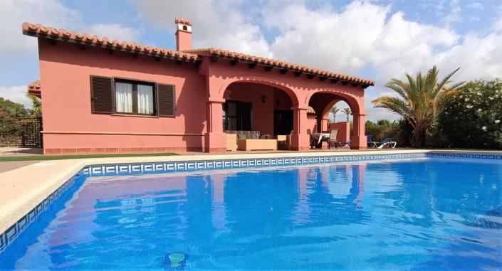 Image No.1-3 Bed Villa / Detached for sale