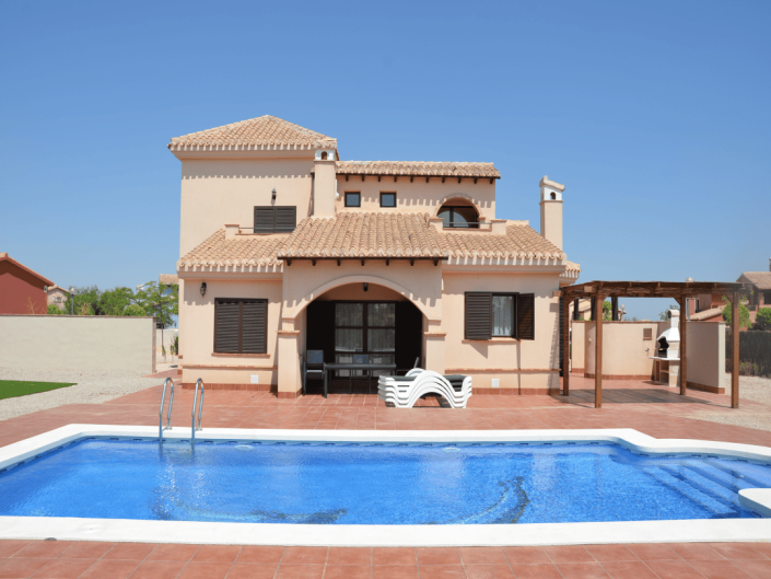 Image No.1-3 Bed Villa / Detached for sale