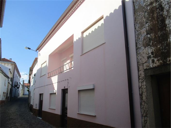 Image No.1-Maison de village de 3 chambres à vendre à Castelo Branco