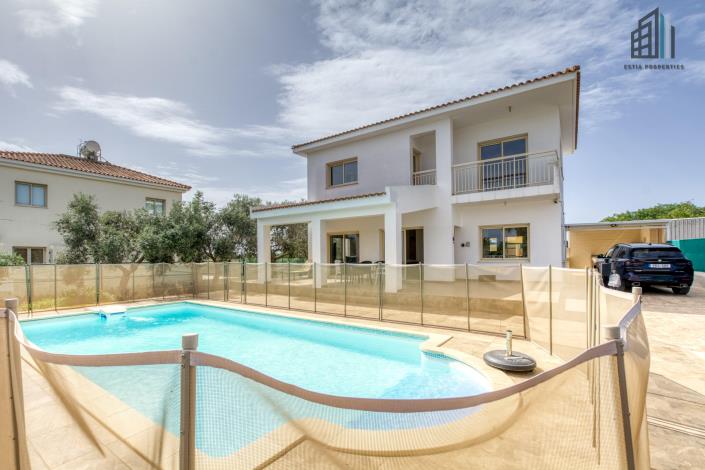 Image No.1-4 Bed Villa for sale