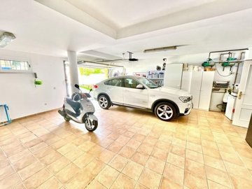 garage (2)