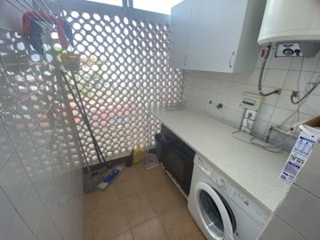 laundry room (2)