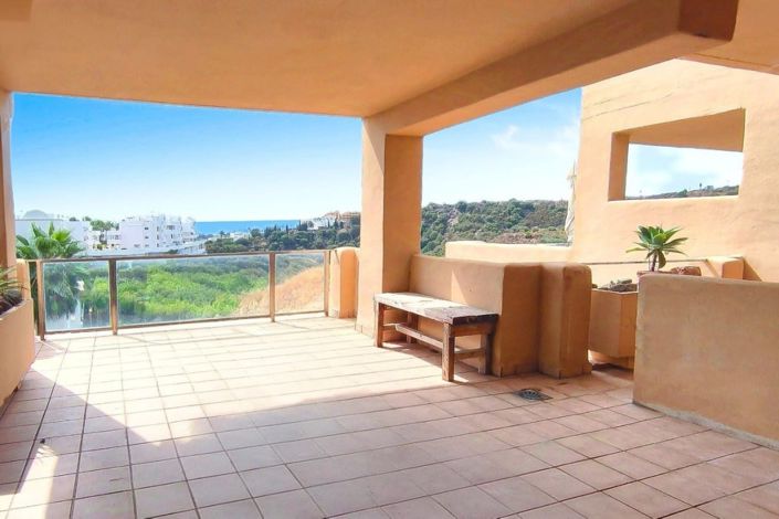 Image No.1-Appartement de 3 chambres à vendre à Estepona