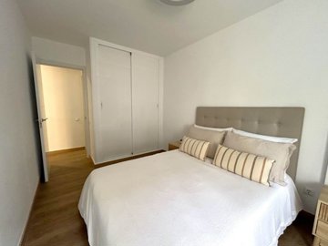 Bedroom (2)